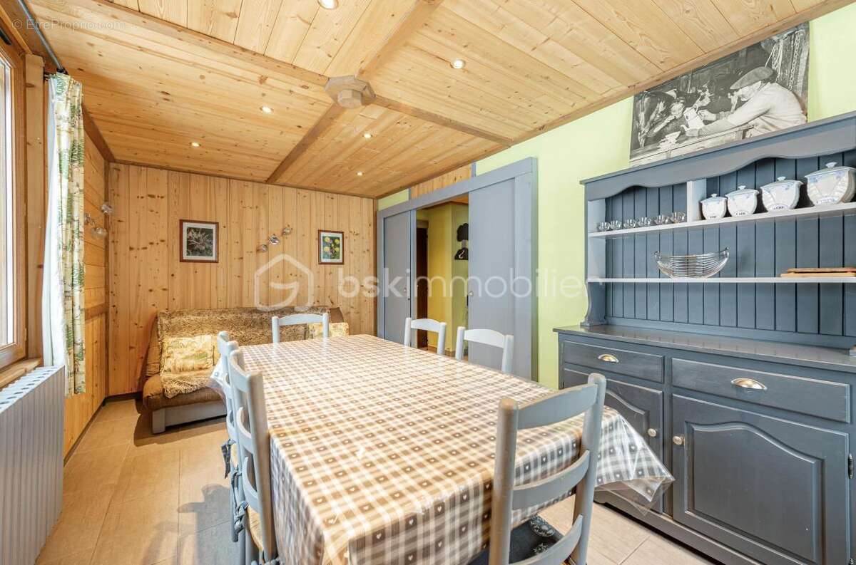 Appartement à FONTCOUVERTE-LA-TOUSSUIRE