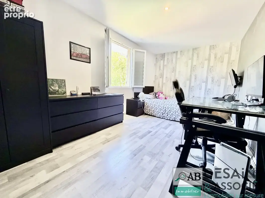 A vendre - saint-germain-sur-morin   maison familiale 5 chambres   terrain de plus de 600 m2   garage double - photo 16