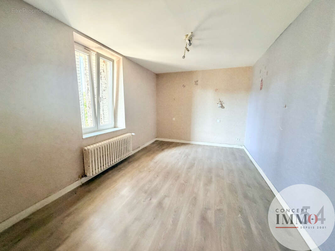 Appartement à JEZAINVILLE