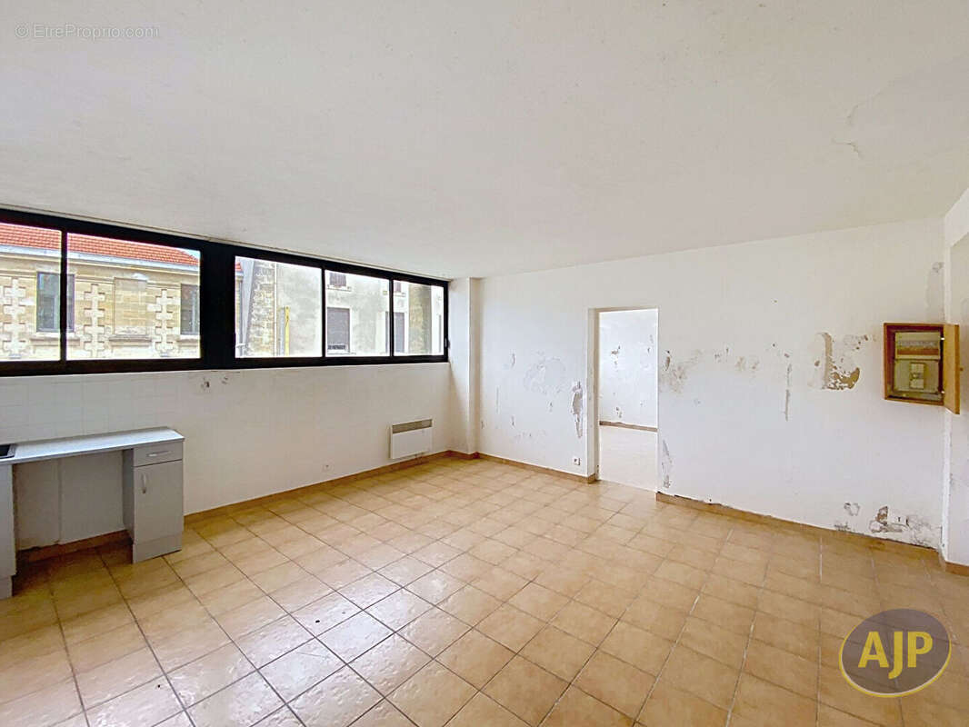 Lesparre Medoc Appartement T2 43m2 - photo 8