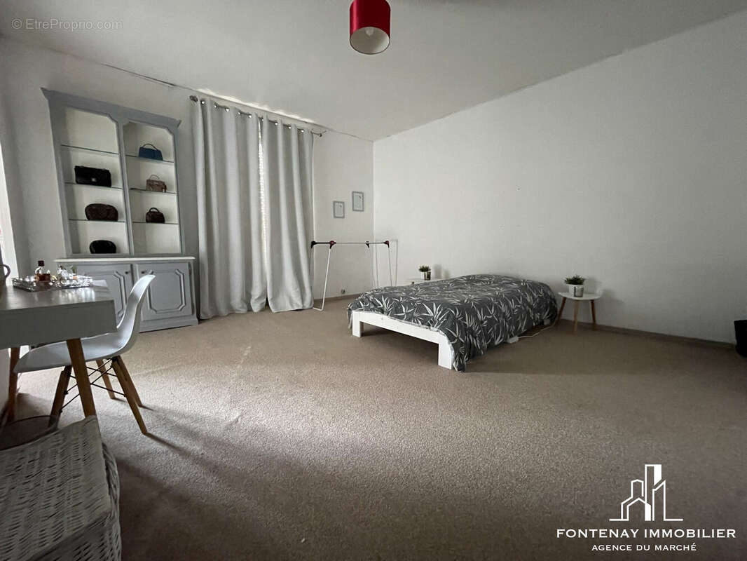 Maison à FONTENAY-LE-COMTE