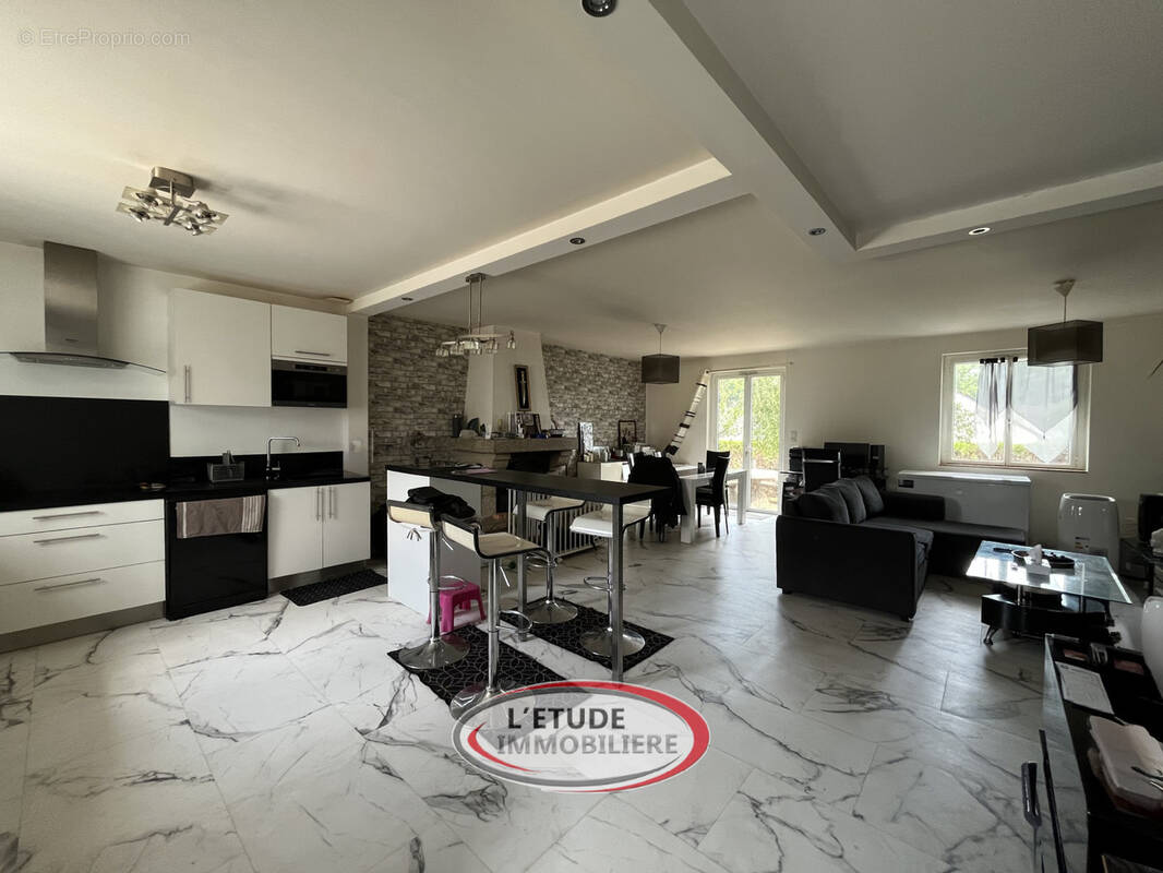 Photo 1 - Maison à CARQUEFOU