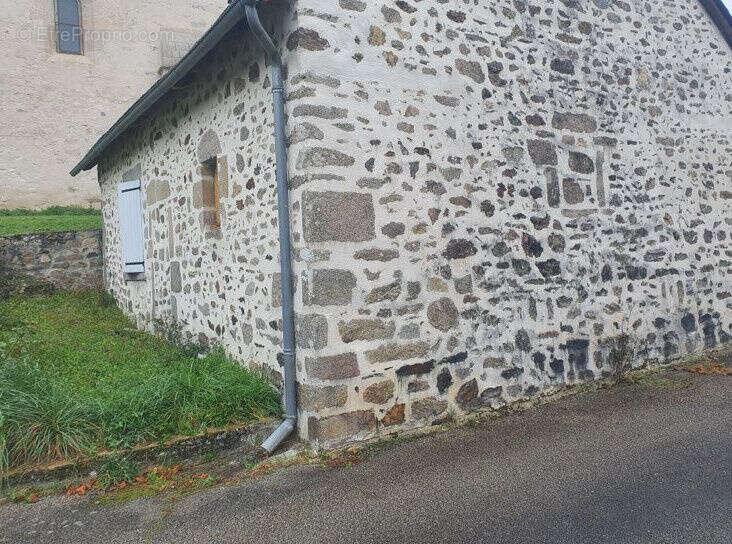 Maison à ORLIAC-DE-BAR
