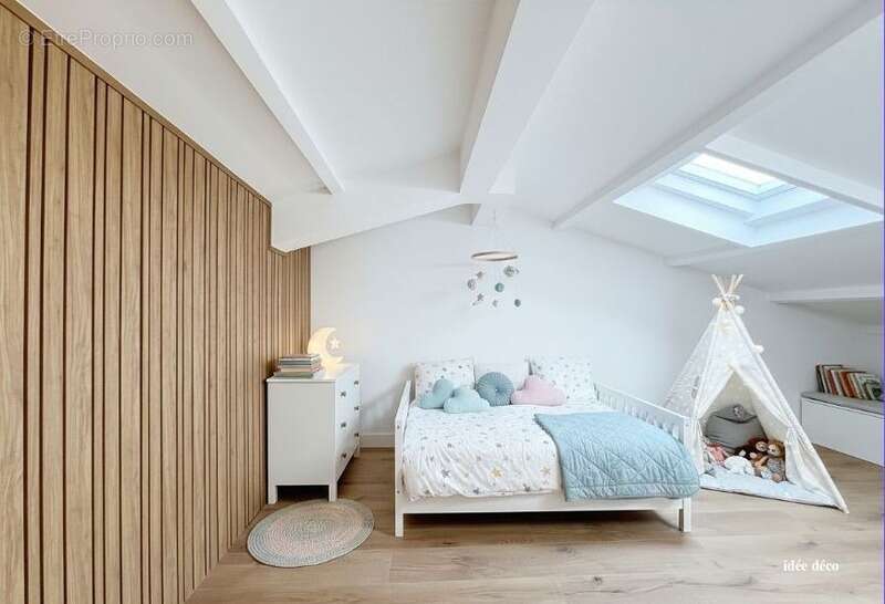 Appartement à MOUGINS