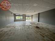 Commerce à BEAUZELLE