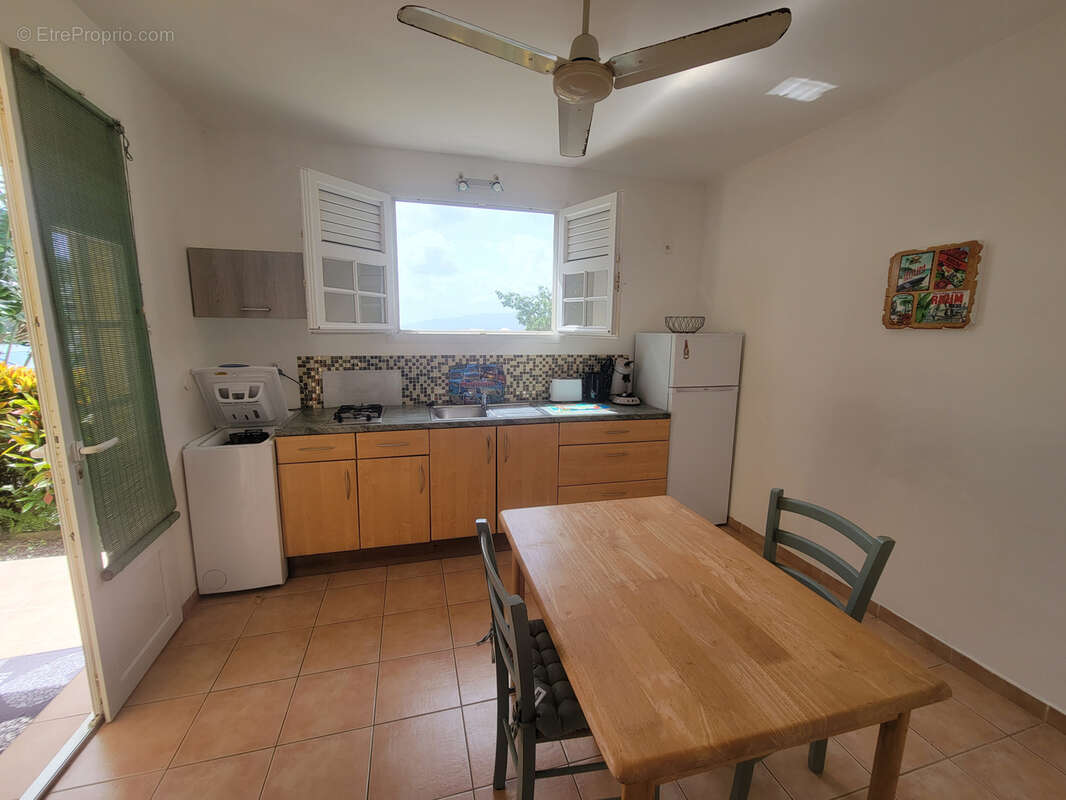 Maison à LES TROIS-ILETS