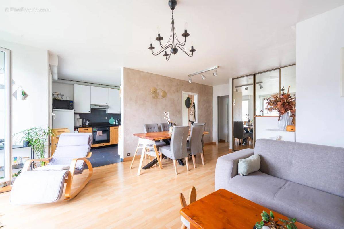 Appartement à RUEIL-MALMAISON
