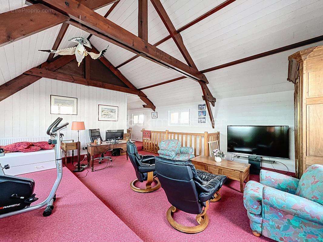 Appartement à HAUTEVILLE-SUR-MER