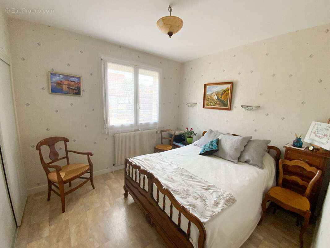 Maison à LE CREUSOT