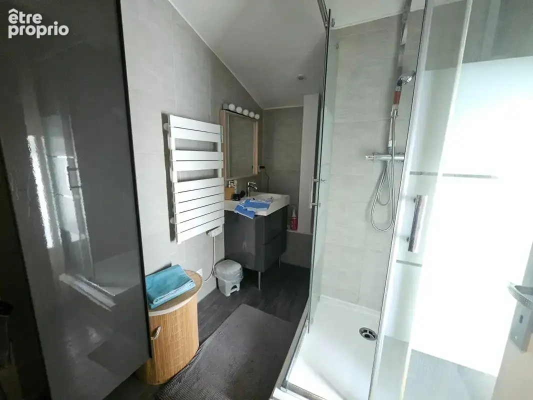 Maison à vendre 90 m² - 5 pièces- 3 chambres-  ROMAGNAT (63540) - photo 15