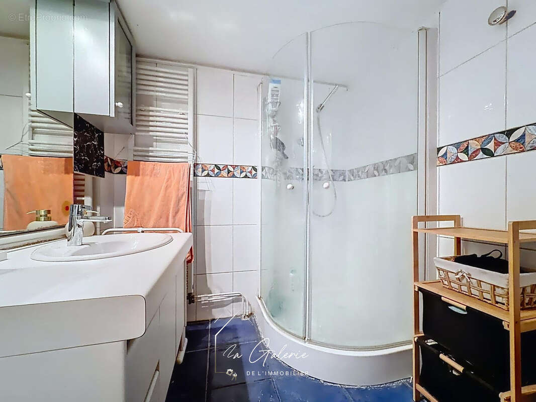 Appartement à FONTAINE