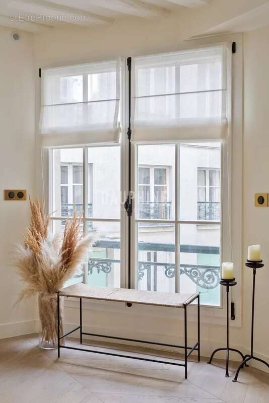 Appartement à PARIS-7E