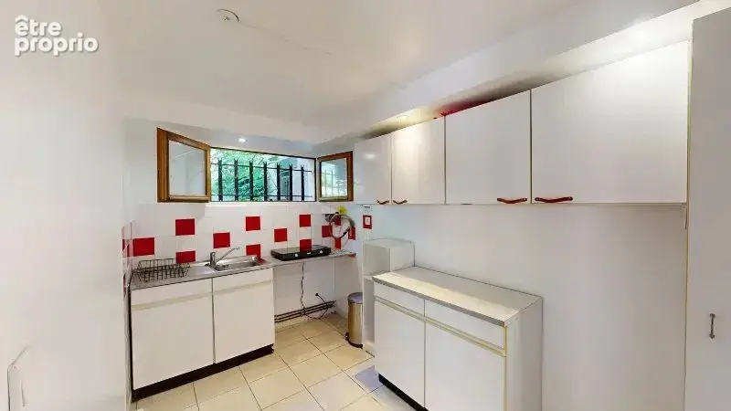 Villa T5 + T2 avec piscine et grand jardin - photo 13