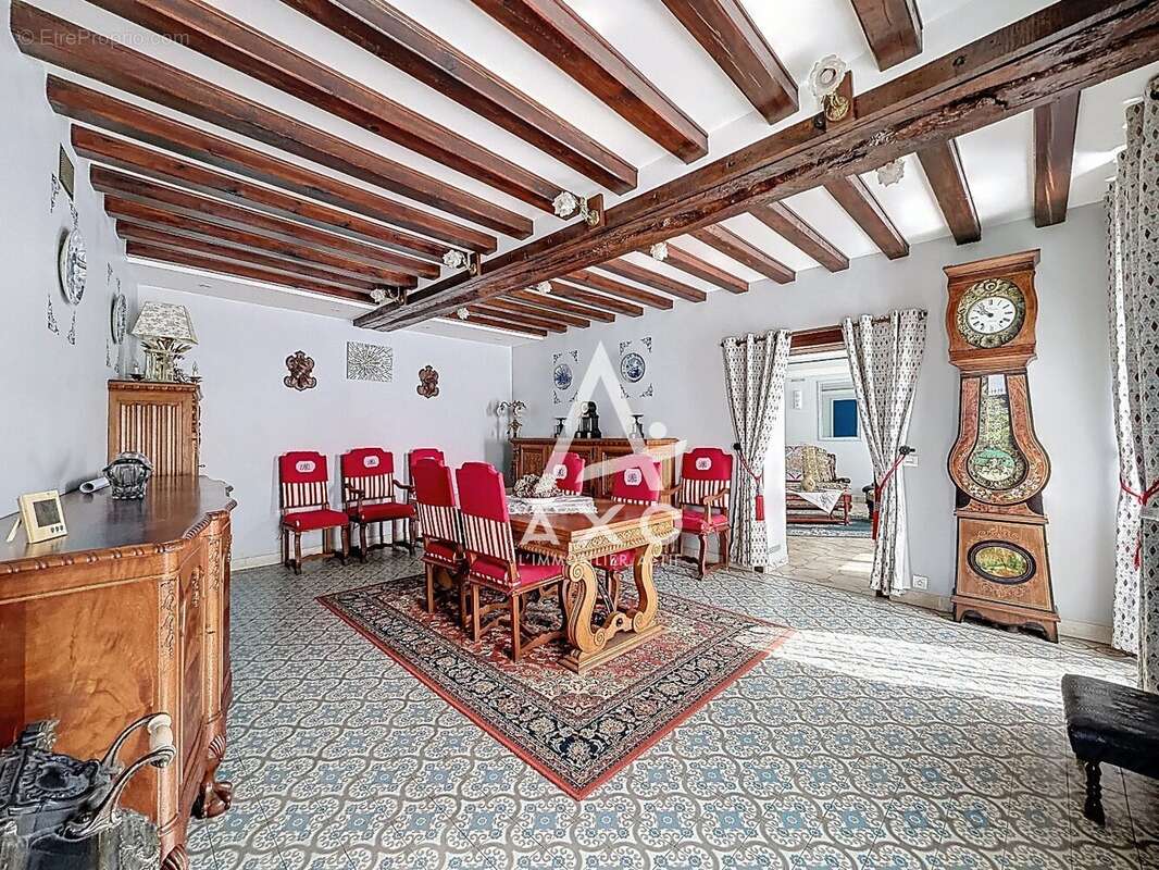 Maison à PREFONTAINES