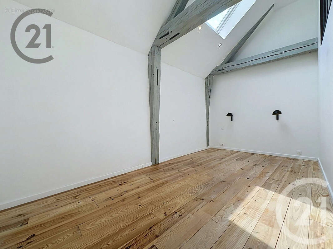 Maison 211 m² à Troyes  - photo 12