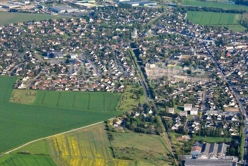 Terrain à PACY-SUR-EURE