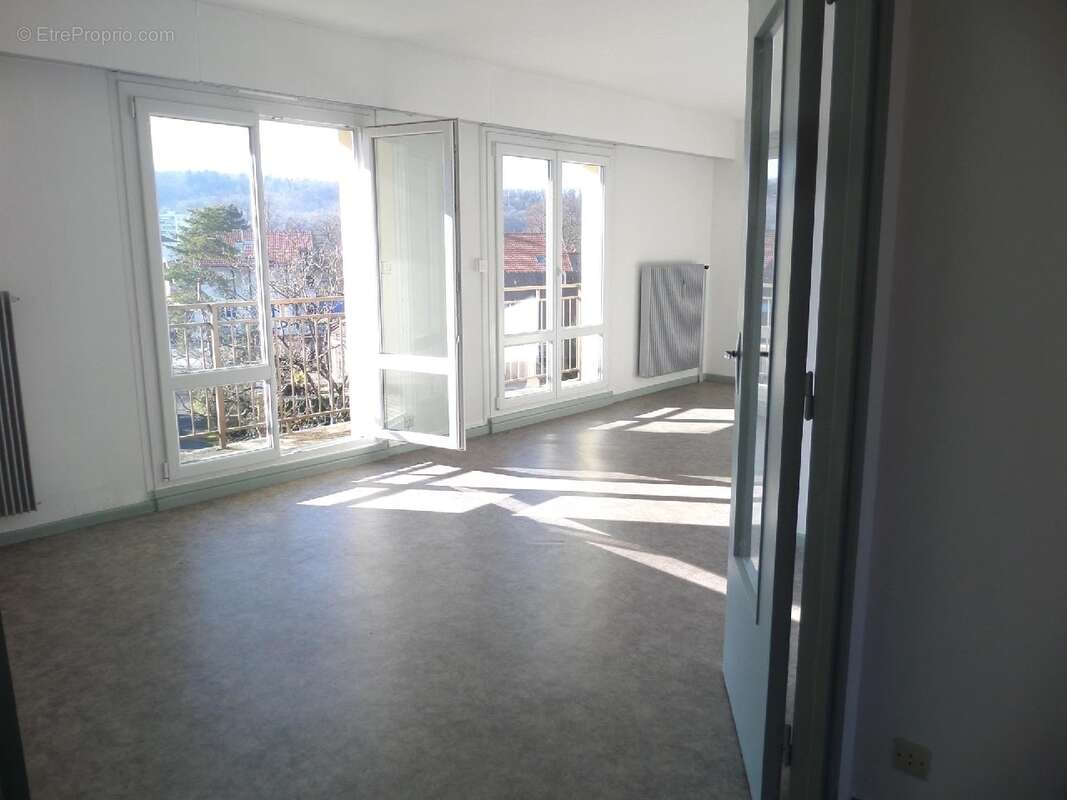 Appartement 67 m² à Valentigney  - photo 9
