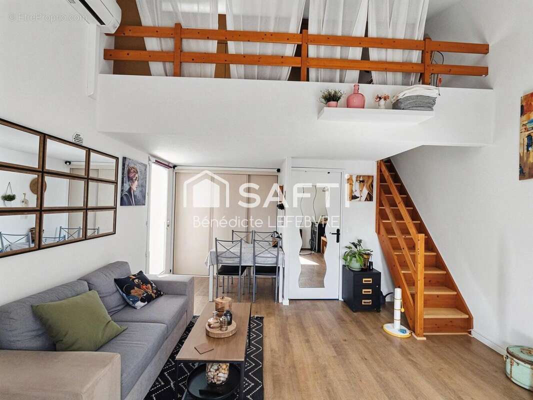 Photo 4 - Maison à VIC-LA-GARDIOLE