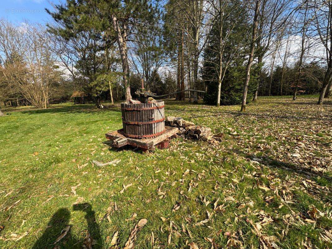 Maison à LE NOYER-EN-OUCHE