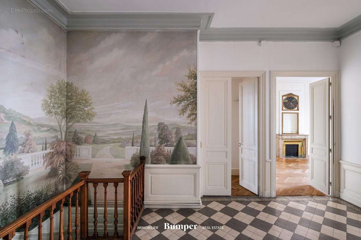 Appartement à LYON-6E