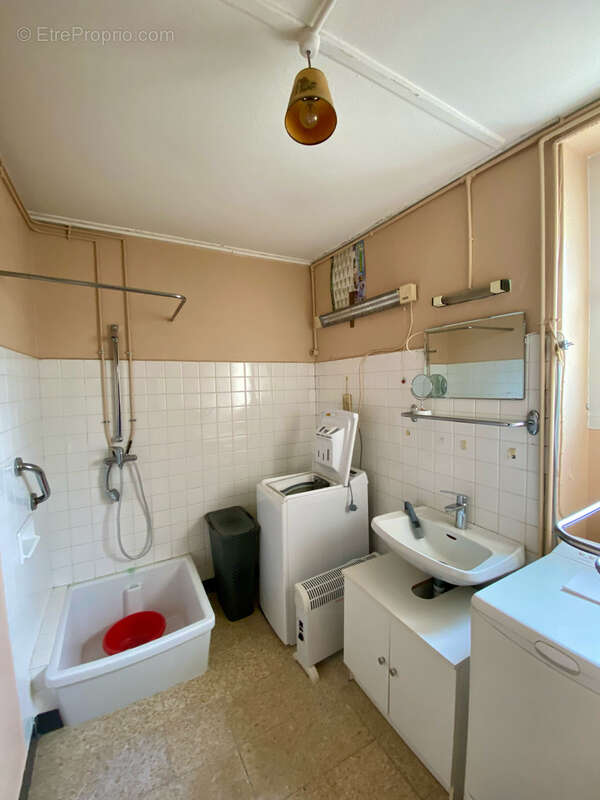 Maison à SAINT-PIERRE-LAVAL