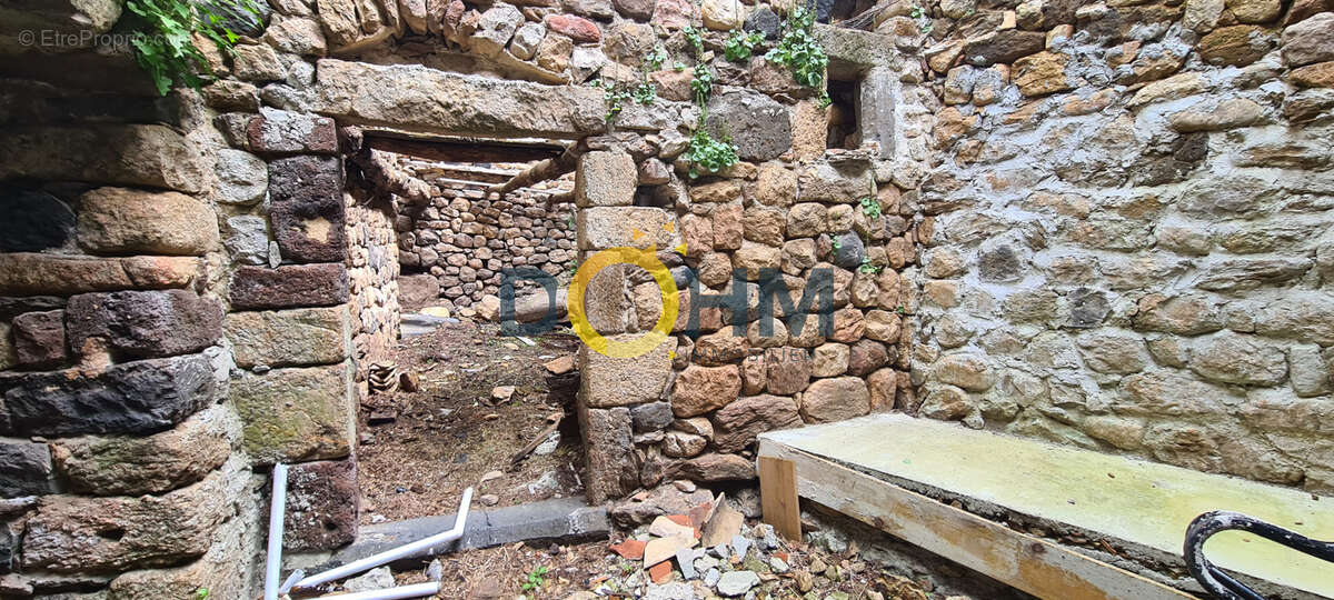 Maison de hameau avec 4152m2 de terrain - photo 14