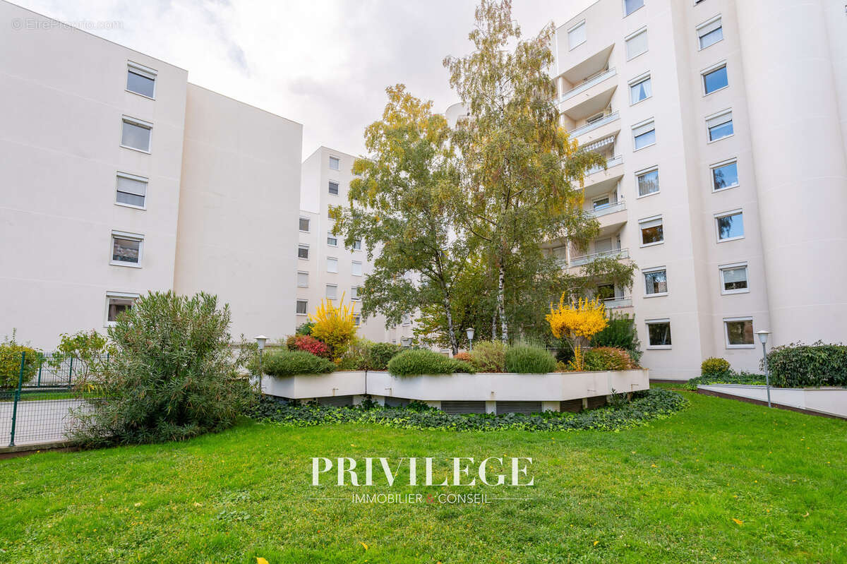 Appartement à LYON-6E