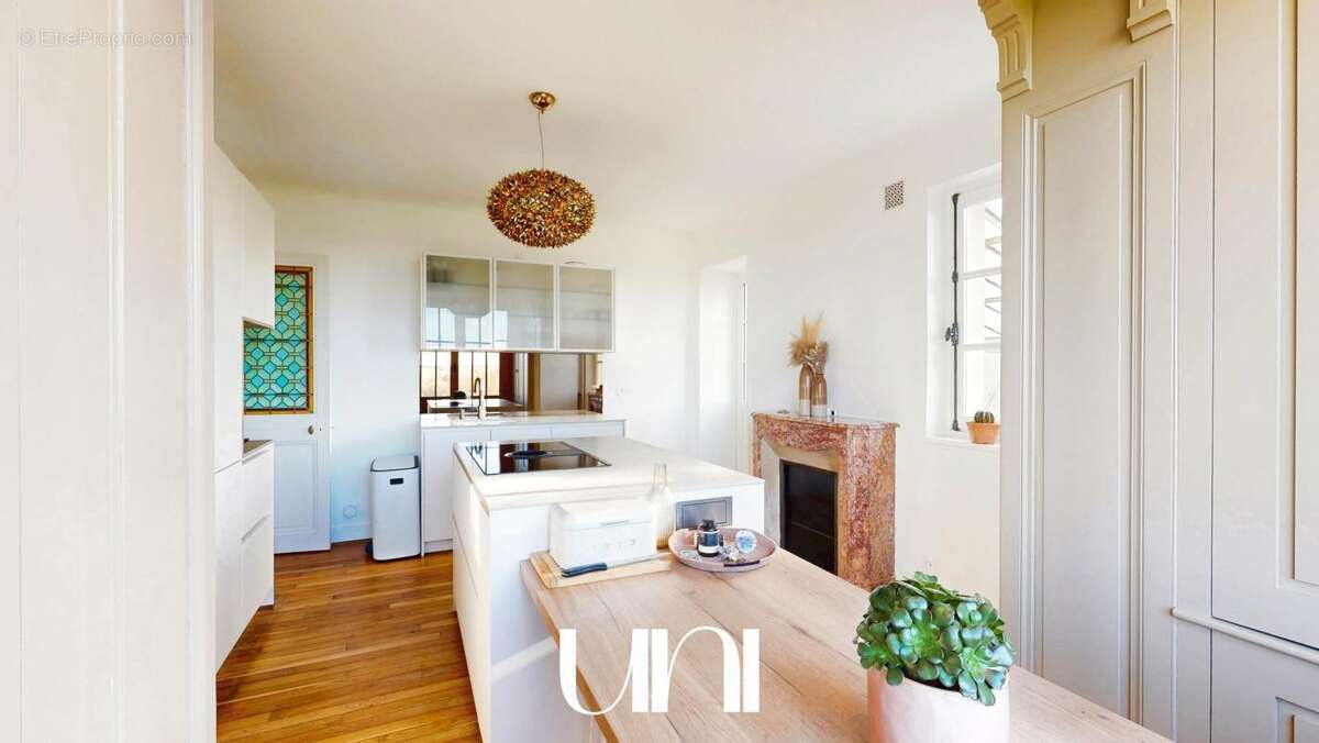 Maison à FLEURY-SUR-ORNE