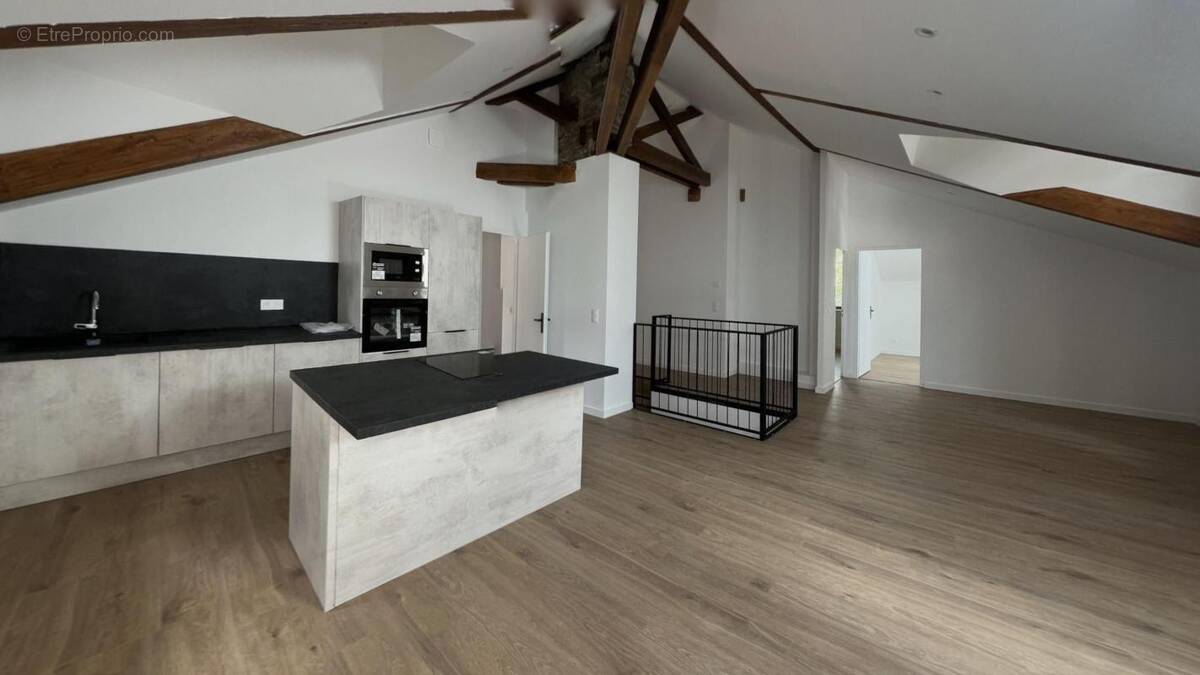 Appartement à LYON-3E