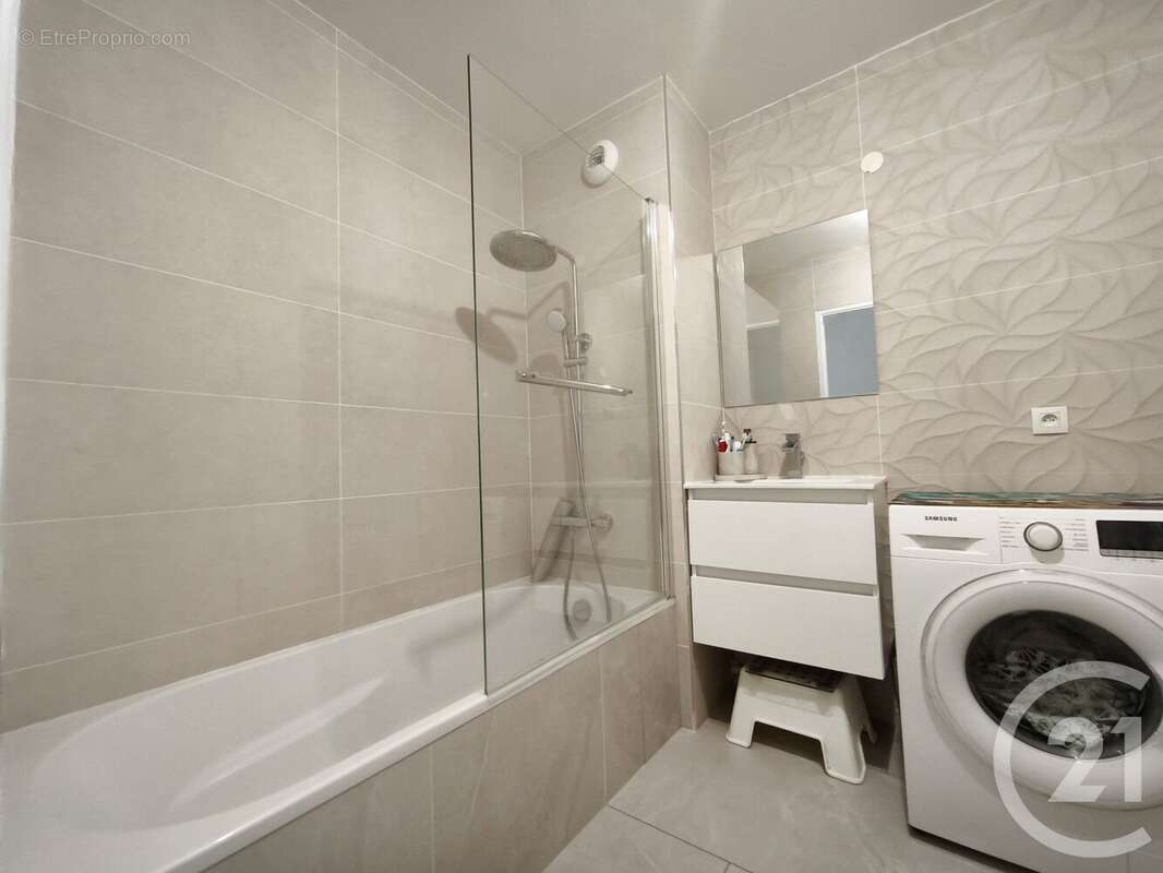 Appartement à SAINT-FONS