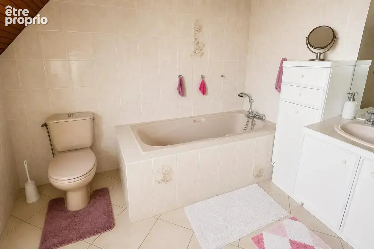 Maison de 5 pièces de 133 m² à Verneuil d'Avre - photo 38