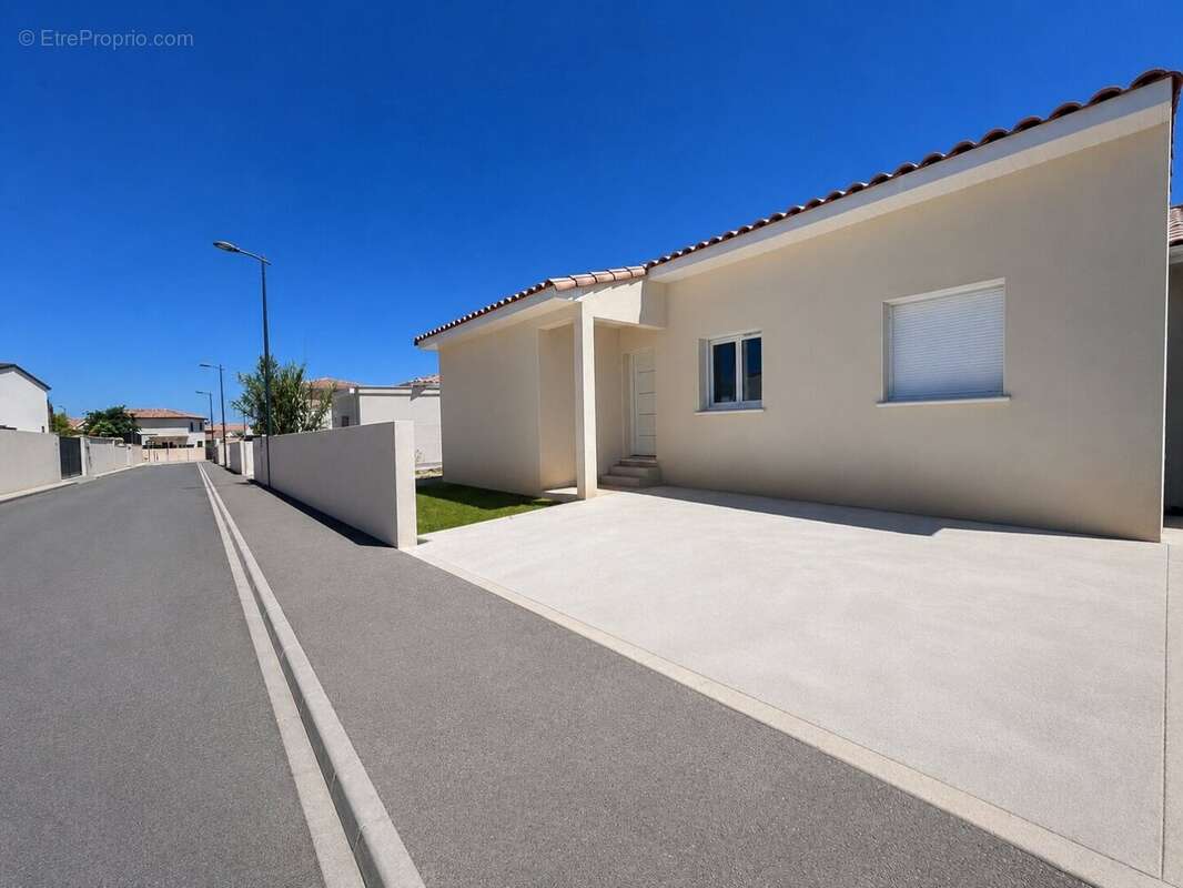 Maison à PINET