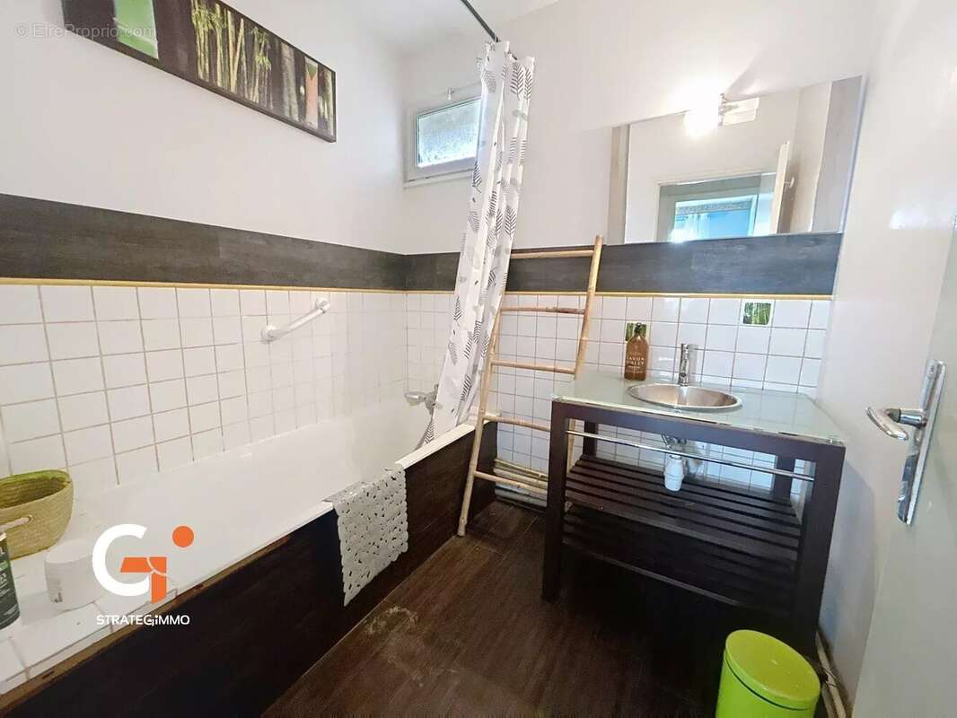 Maison à NOTRE-DAME-DE-BONDEVILLE