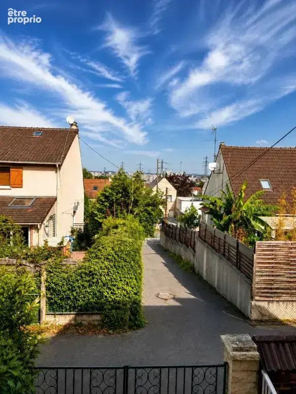 Maison de 5 pièces de 107 m² à Rosny-sous-Bois - photo 3