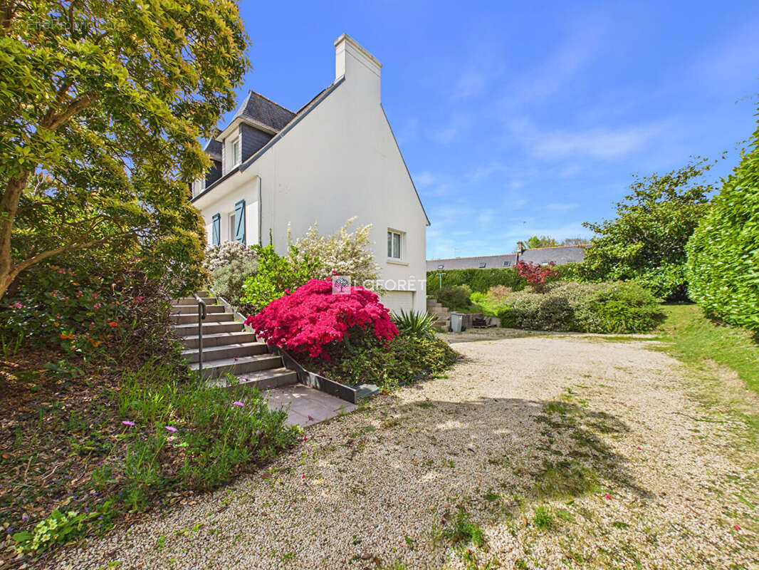 Maison à PLOMELIN