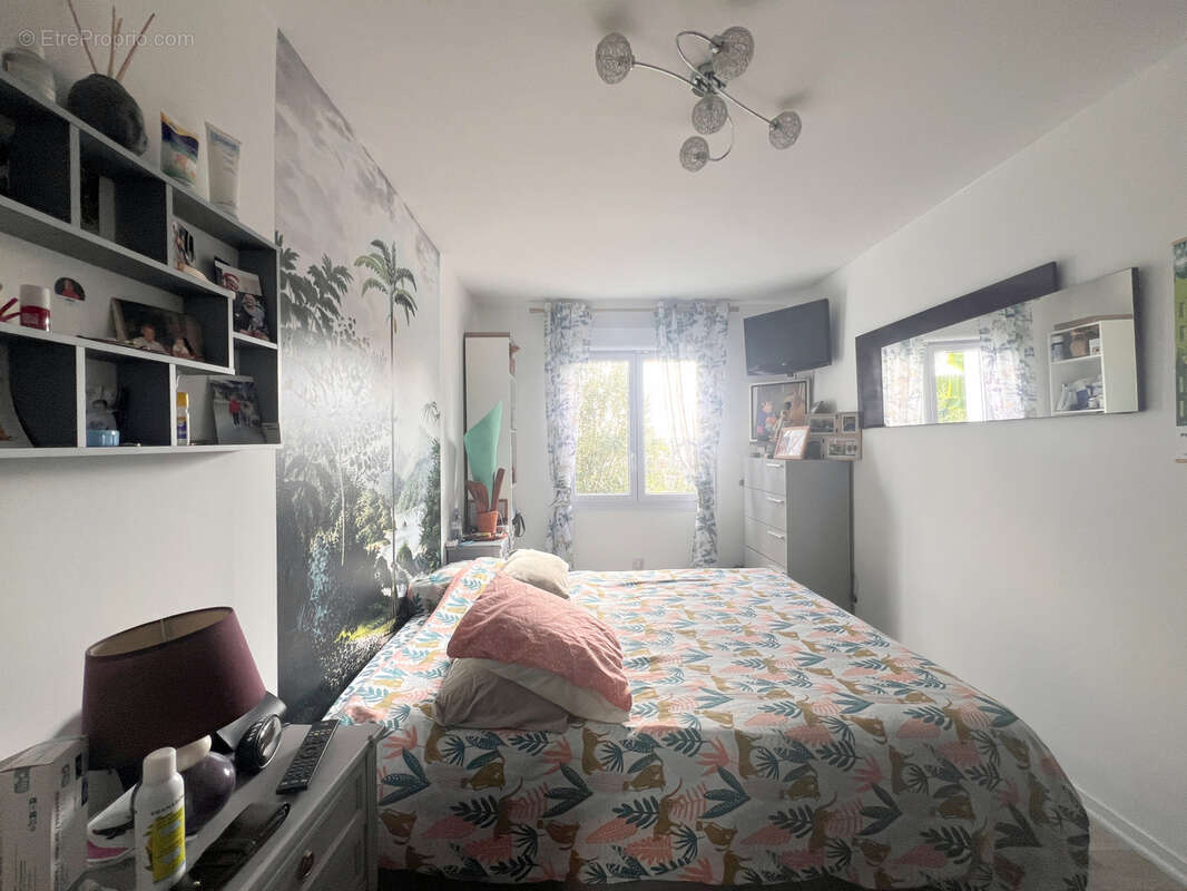 Maison à LA CHAPELLE-FORAINVILLIERS