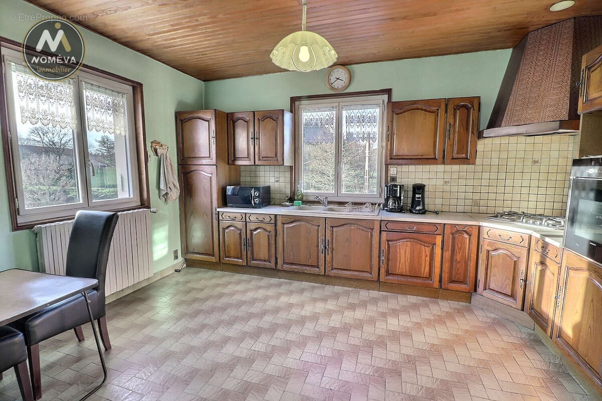 Maison à LAPTE