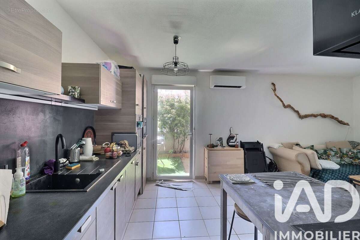 Photo 6 - Appartement à VITROLLES