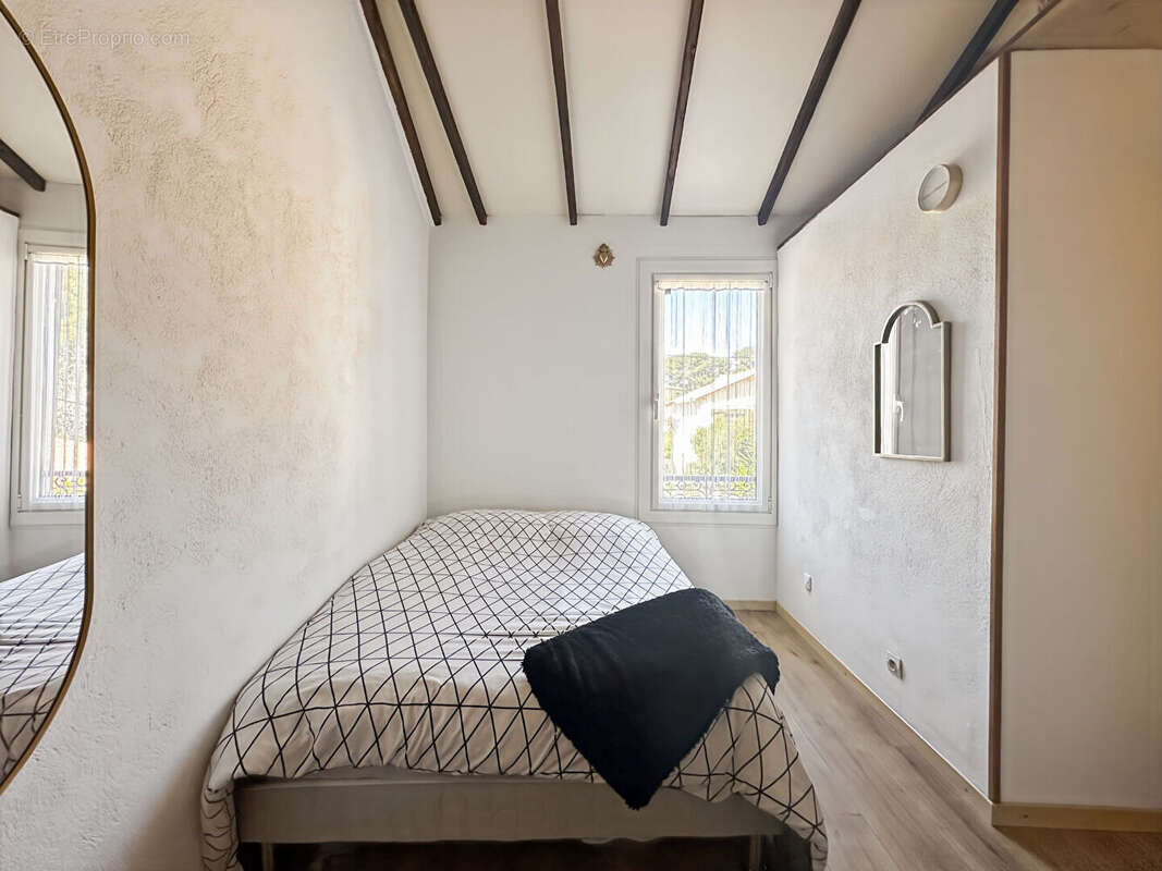 Appartement à SAUSSET-LES-PINS