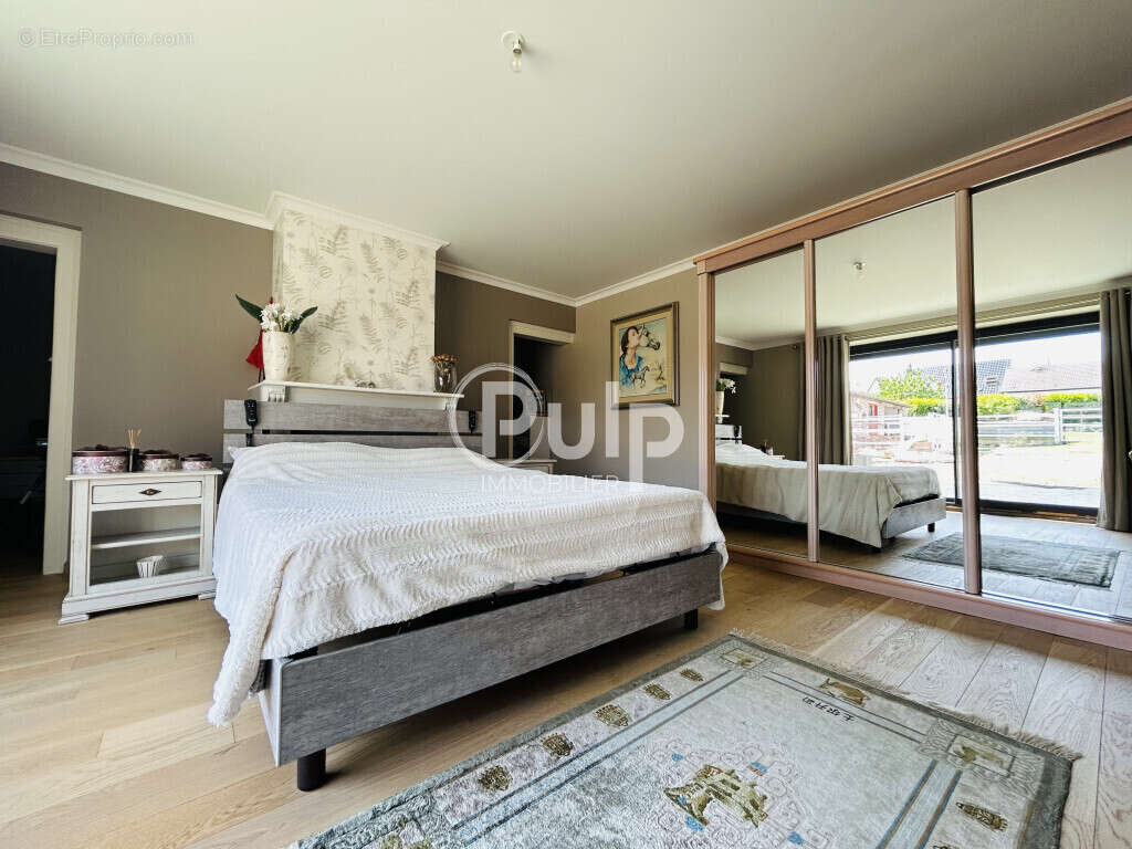 Maison à BEAUMETZ-LES-LOGES