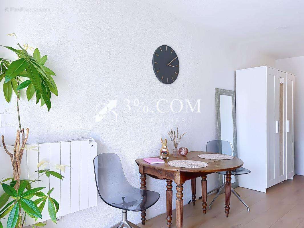 GRUISSAN RIVE DROITE   Élégant appartement rénové avec balco - photo 19
