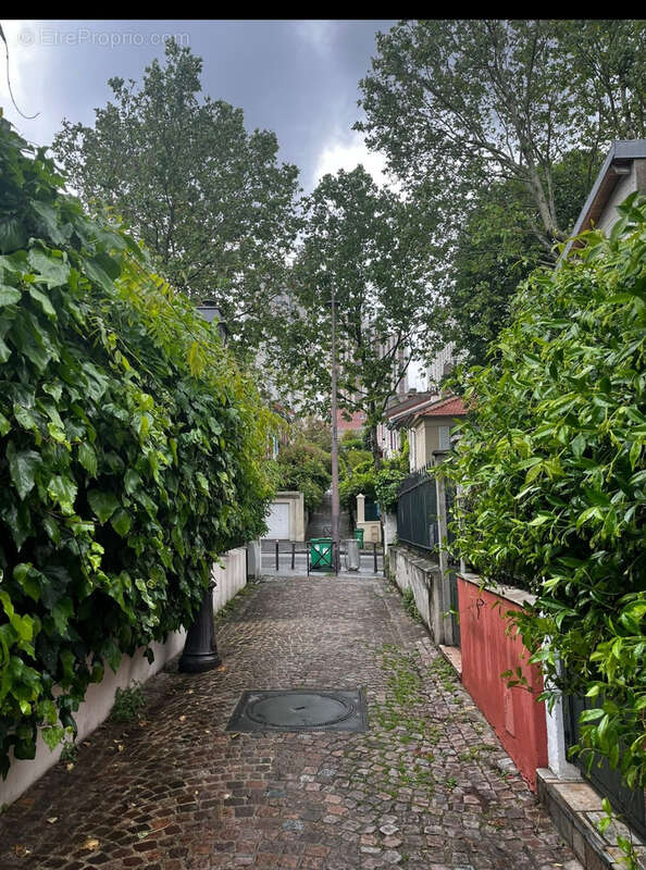 Autre à PARIS-19E
