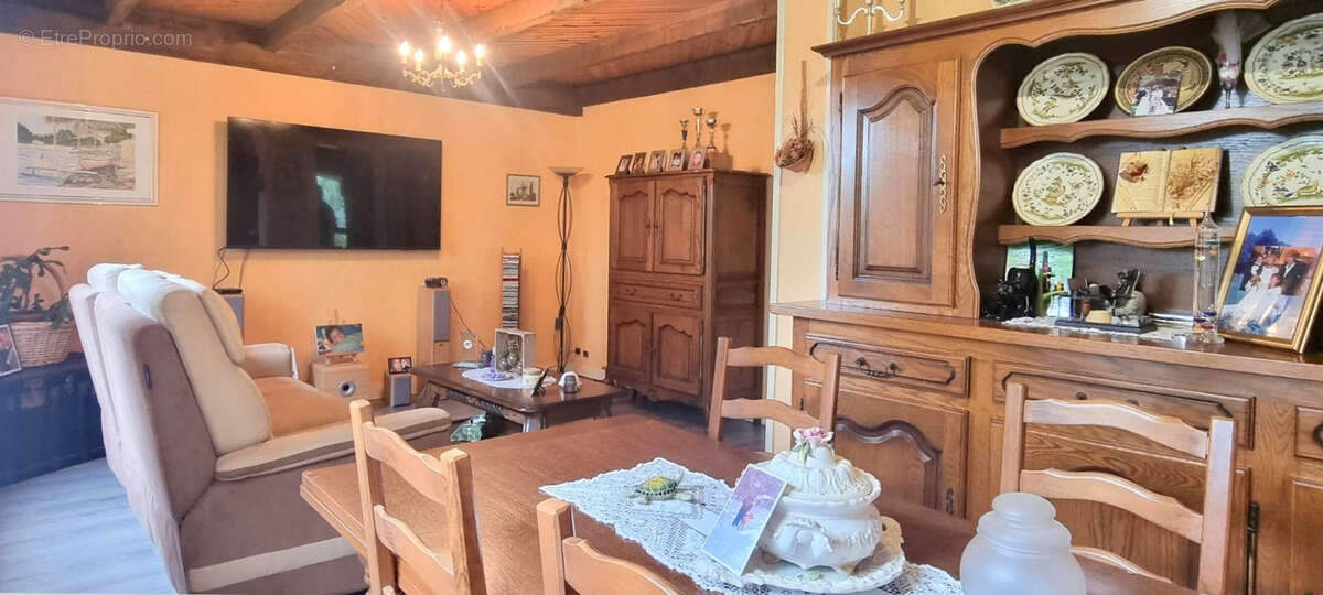 Maison à SEXEY-AUX-FORGES