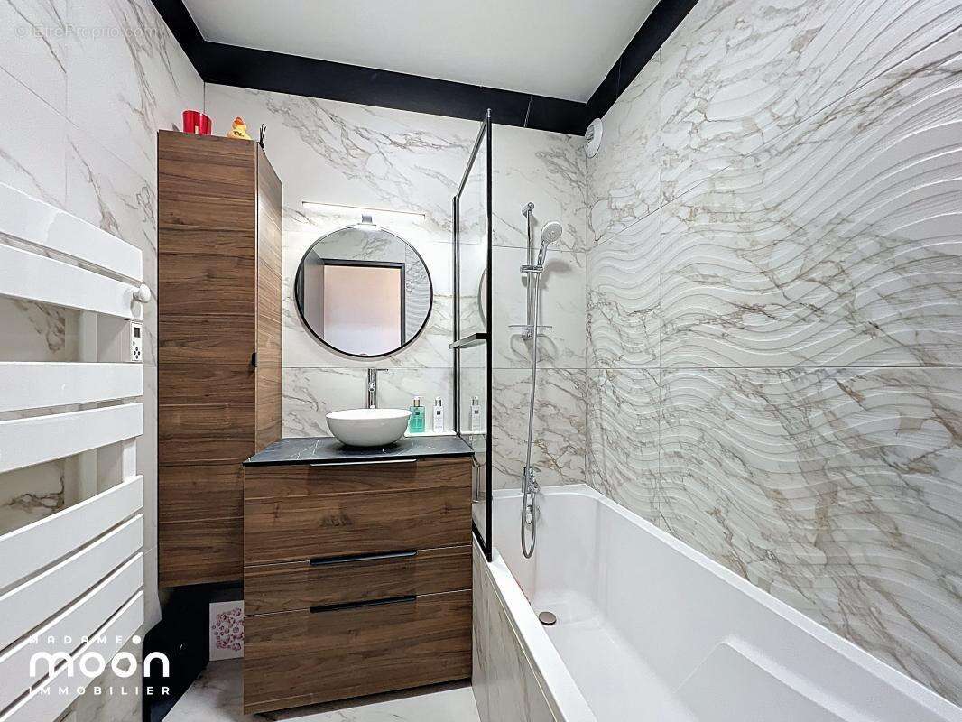 Appartement à LYON-5E