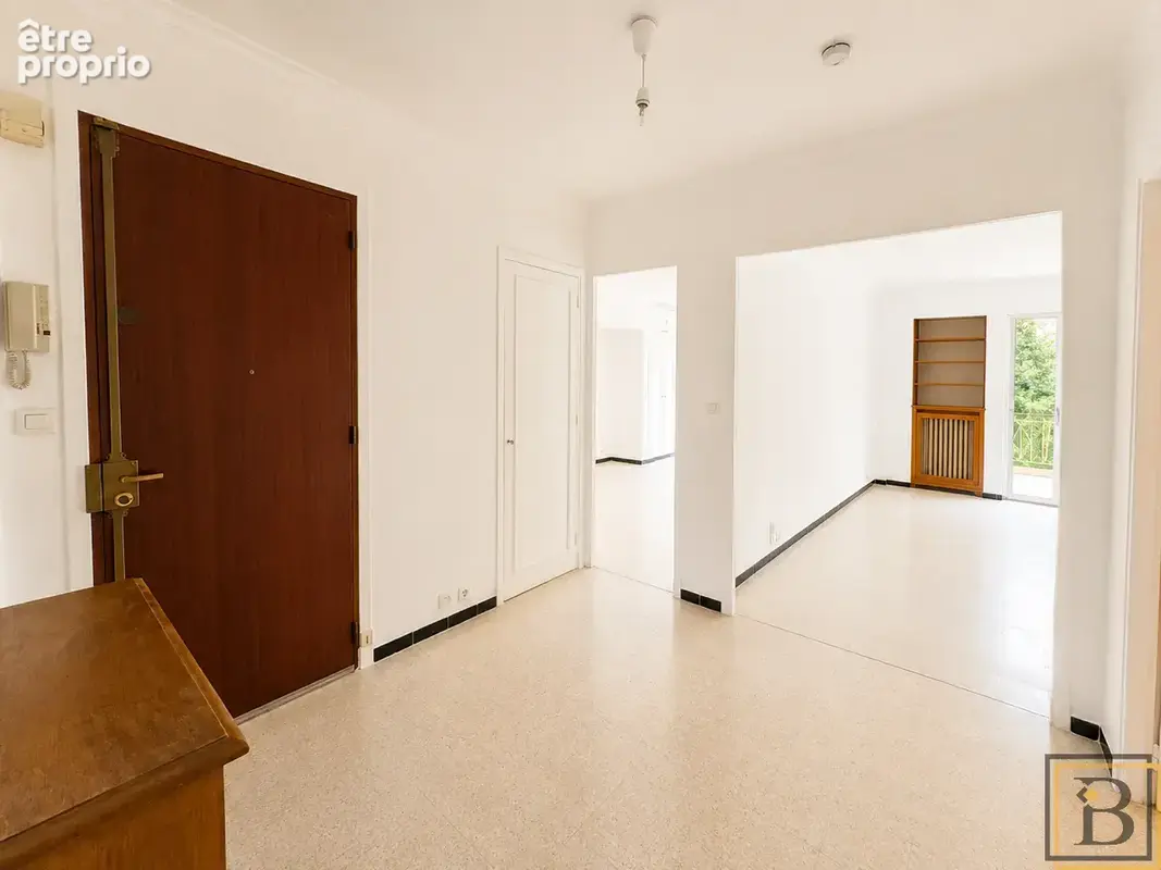 très agréable 3 pièces  95 m2 avec terrasse de 24 m2 au calme - photo 6