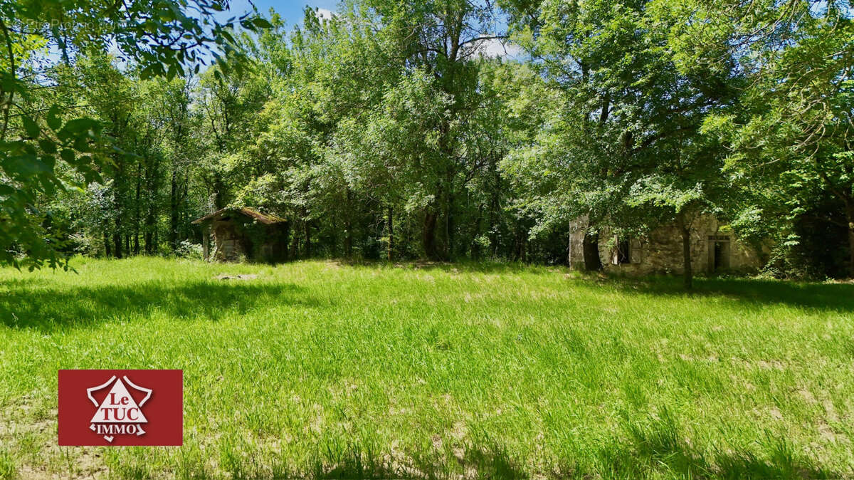 Terrain à PENNE-D'AGENAIS