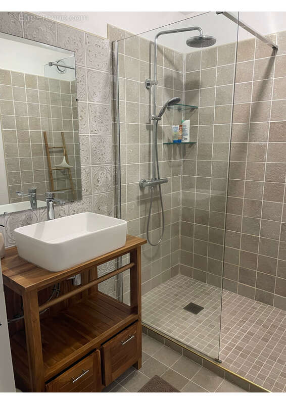 Appartement à SAINT-DENIS