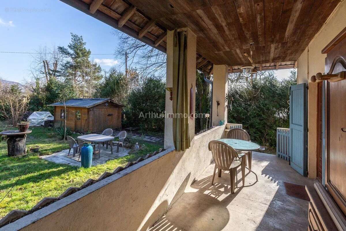 Maison à SAINT-BENOIT