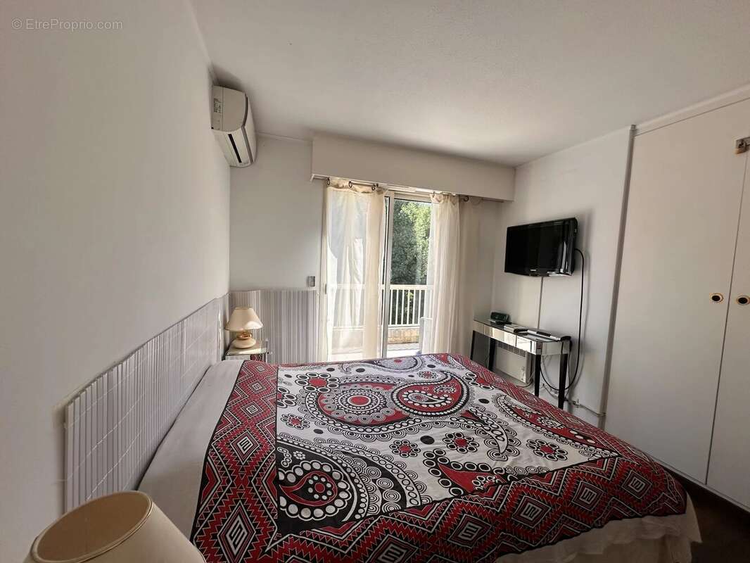 Appartement à MANDELIEU-LA-NAPOULE