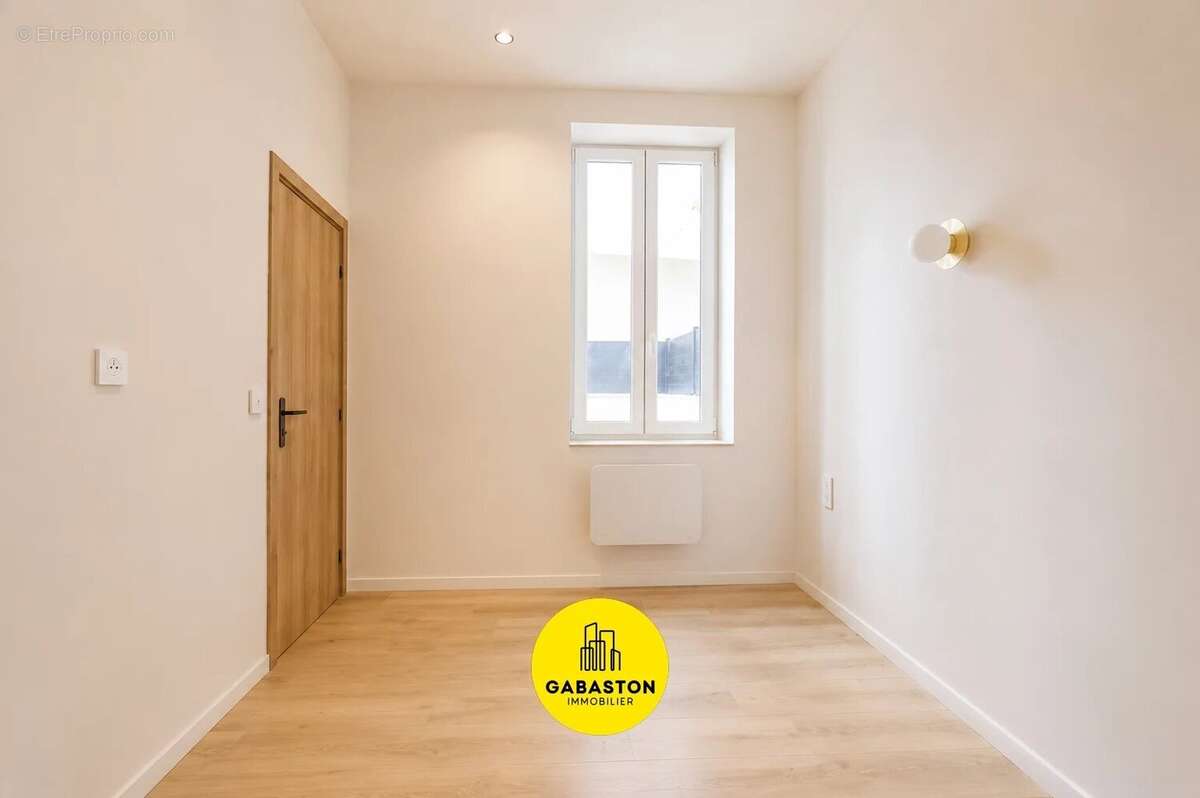 Appartement 25 m² à Marseille-4e  - photo 6